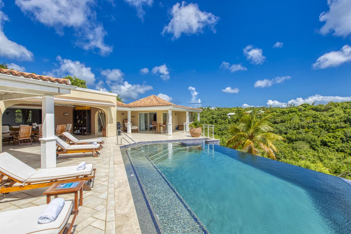 5- Location villa piscine Sea Vous Play Terres Basses Saint Martin_piscine